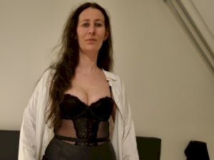 HuisvrouwKim's Sexcam