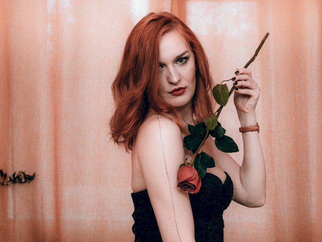 HollyHeart's profile - Image n°2