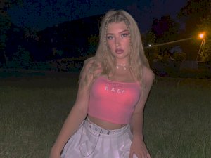 Hotbaaby69's Sexcam