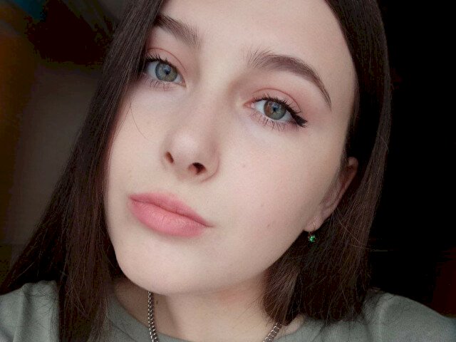 HoneyLora's profile - Image n°4