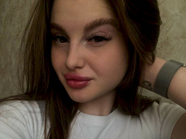 HotKamilla's profile - Image n°4