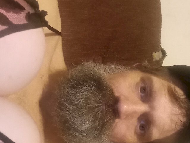 Heelsnthongs's profile - Image n°0