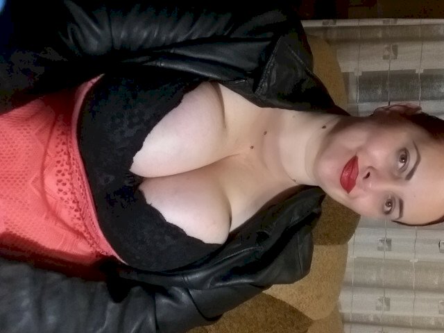 Perfil con HornyCarla - Imagen  n°10