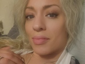Honeyluvv69's Sexcam