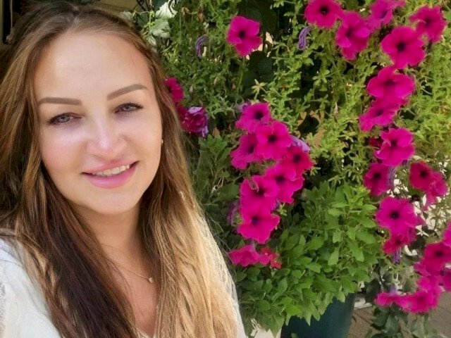 HoneyPie's profile - Image n°0