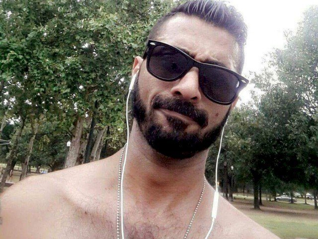 HairyEliad's profile - Image n°1