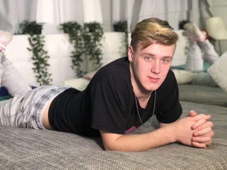 HarryJohnson's profile - Image n°0