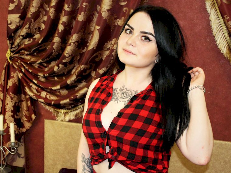 HayleyBlack's profile - Image n°1