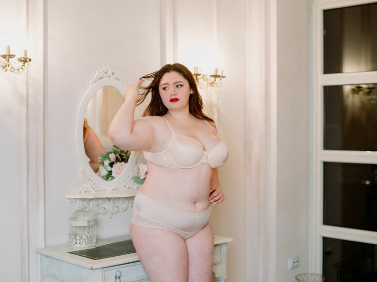 HayleyPeony's profile - Image n°0