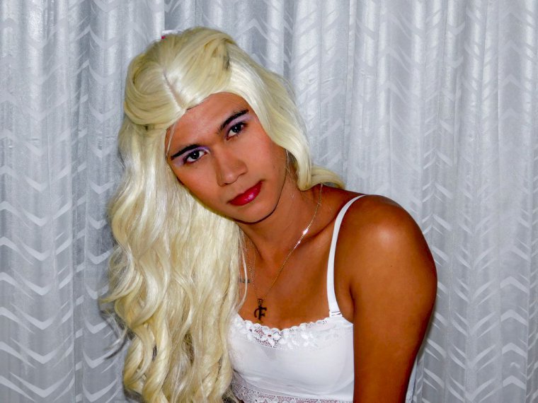 HeidyNicole's profile - Image n°1