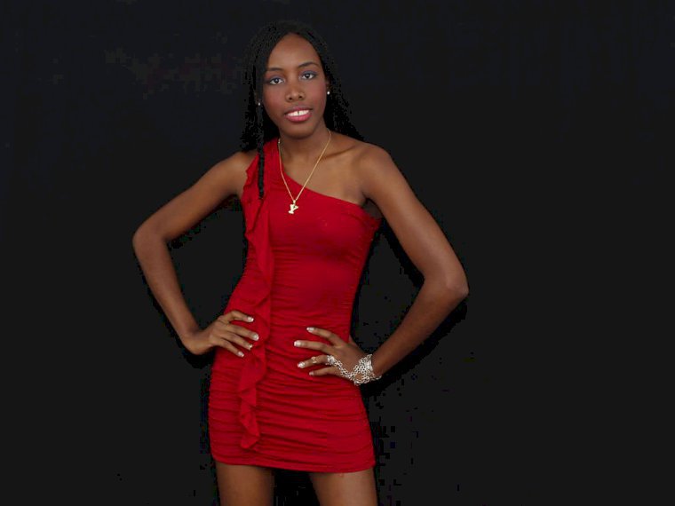 HeidyWayle's profile - Image n°0