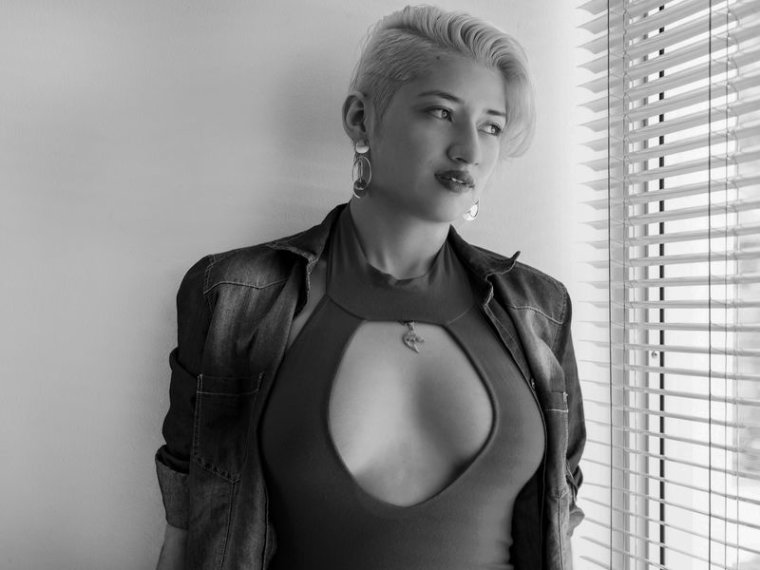 HelenBaiker's profile - Image n°0