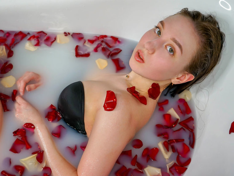 HelenHil's profile - Image n°0
