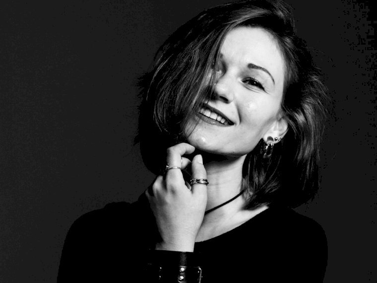 HelenReed's profile - Image n°0