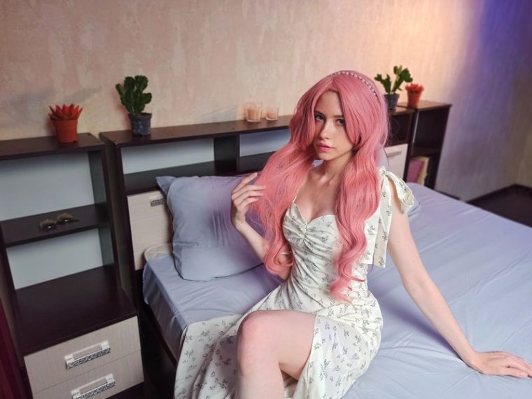 HelenSheen's profile - Image n°0