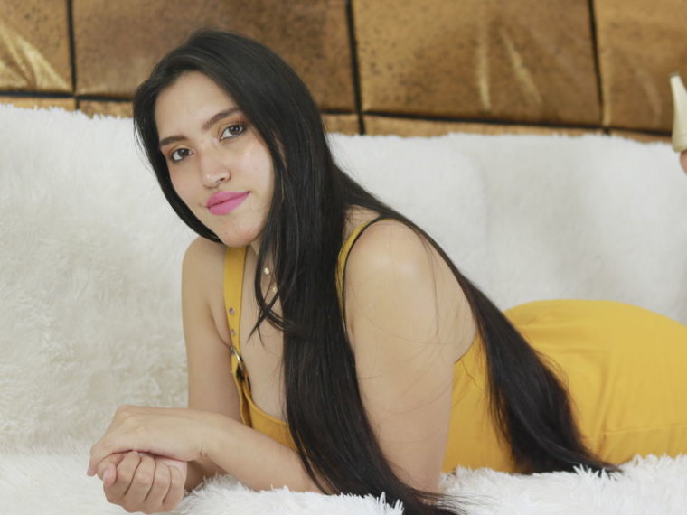HelenTovar's profile - Image n°0