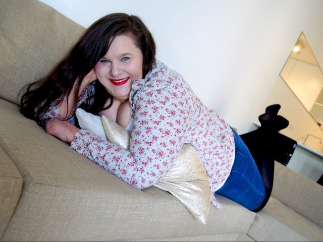 HELLAsmile's profile - Image n°2