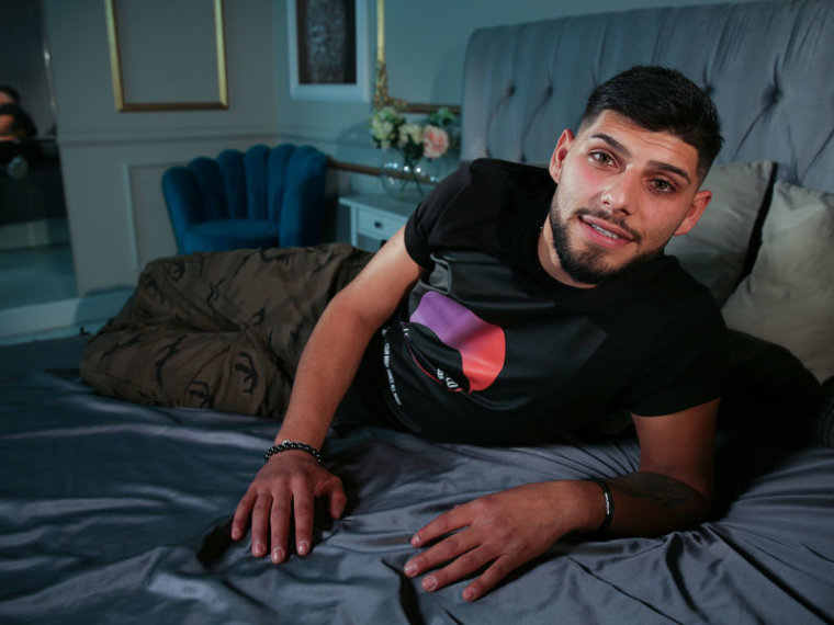 HenryReyes's profile - Image n°0