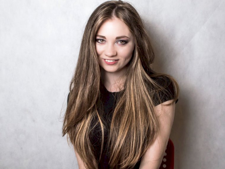 HilaryGirlfriend's profile - Image n°1