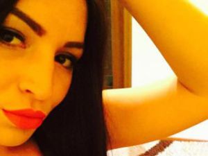 HornyBrunete's Sexcam