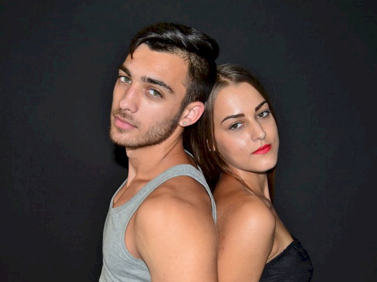 Profil de HornyCoupleSexxx - Photo n°1