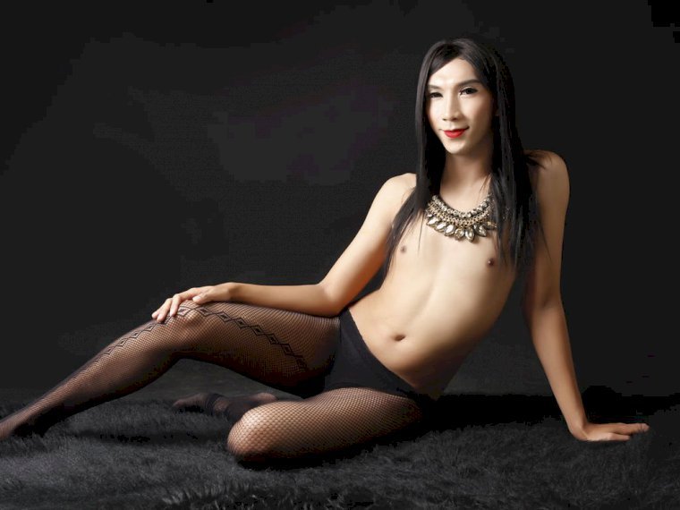 HornySlutt4U's profile - Image n°0