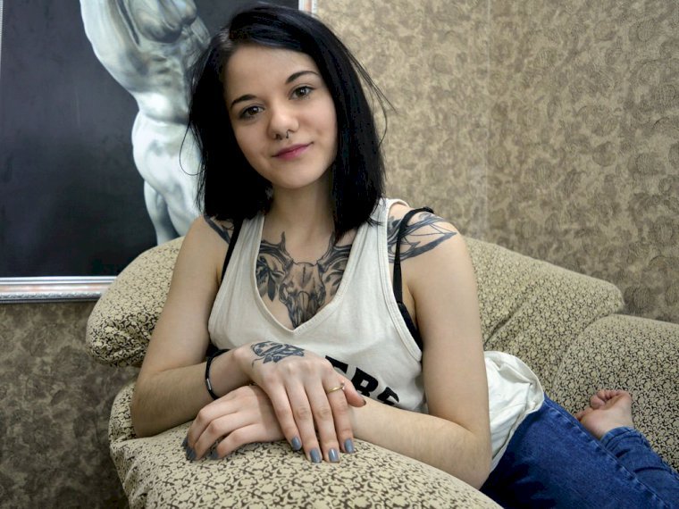 HOTaSTARta's profile - Image n°1