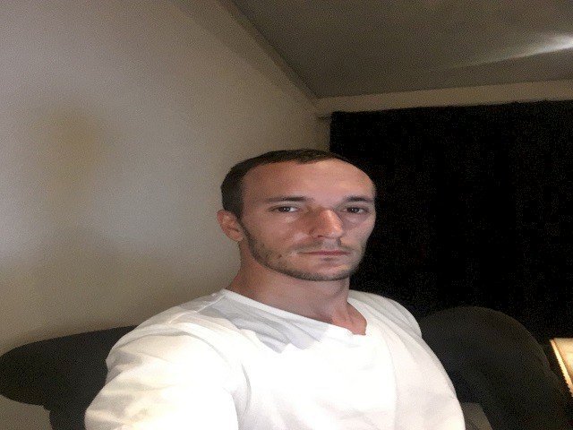 hotguy's profile - Image n°1