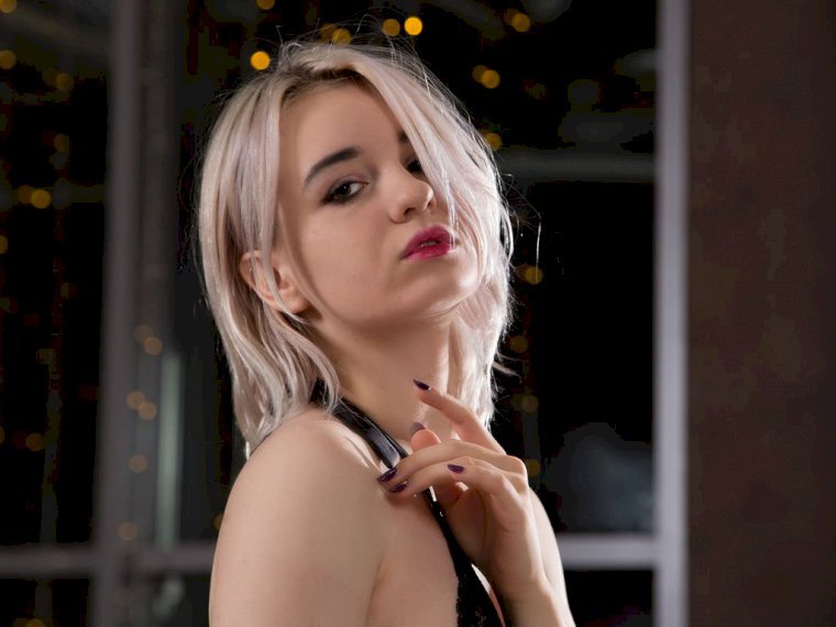HotHizerGirl's profile - Image n°0