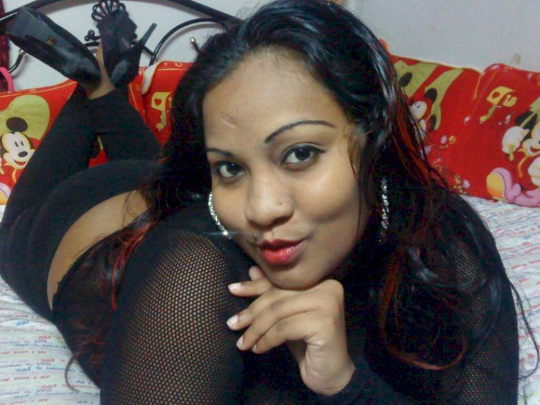 HOTINDIANDOL's profile - Image n°1