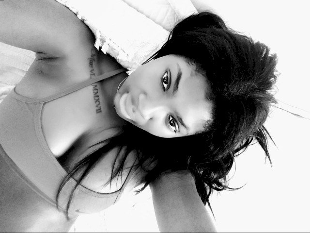 hotlatinaxx's profile - Image n°0