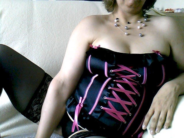 Hotleentje's profile - Image n°1