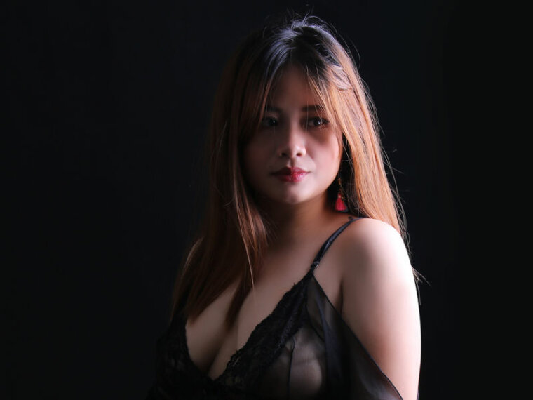Profil de hotlovelyasia - Photo n°1