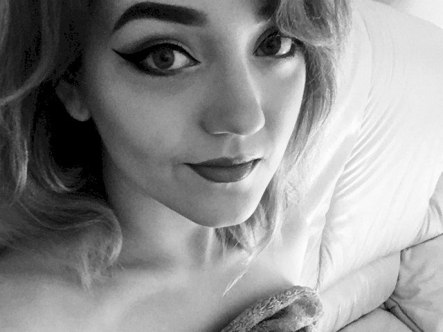 HotNikkiX's profiel - Afbeelding n°6