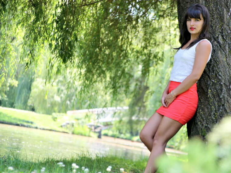 HottyKarina's profile - Image n°0
