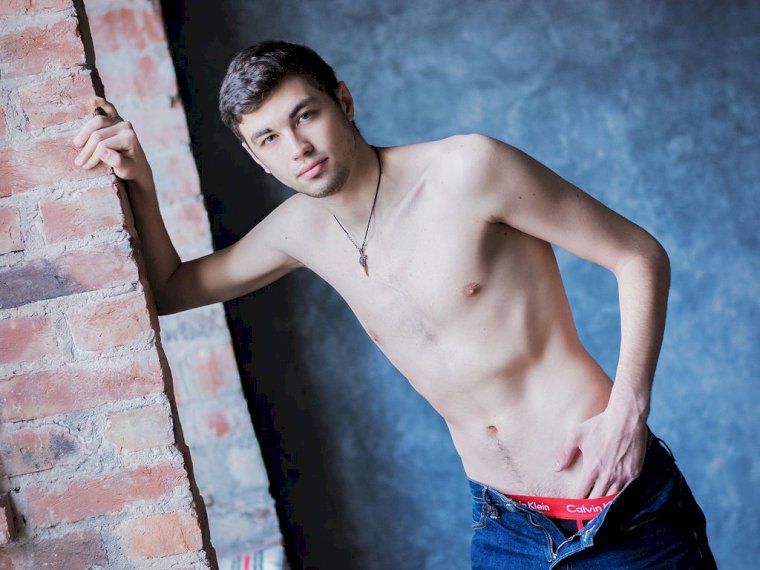 HottySam's profile - Image n°1