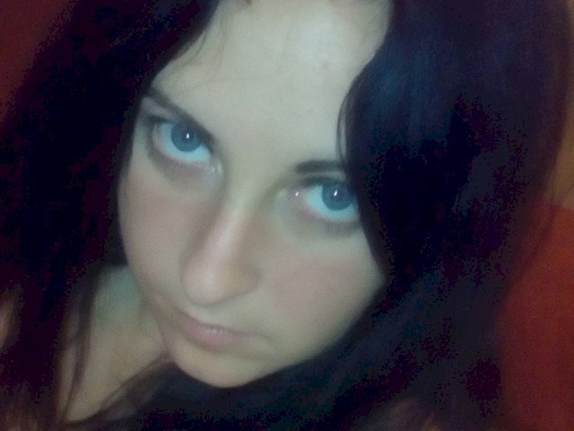 HugeTitsEmy's profile - Image n°1