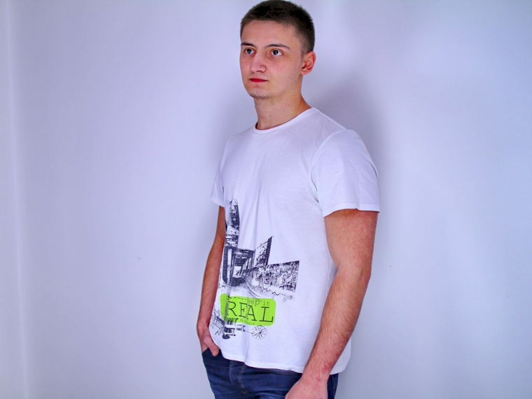HughSnyder's profile - Image n°0