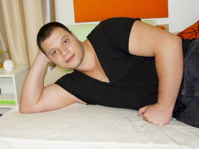 HunkMark's profile - Image n°1