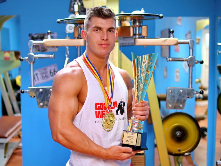 HunkStar's profile - Image n°1