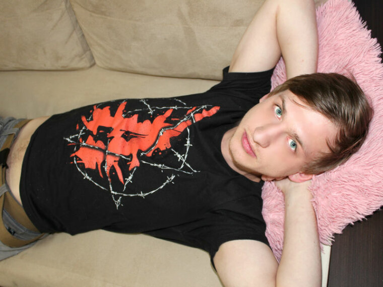 HunterBell's profile - Image n°0