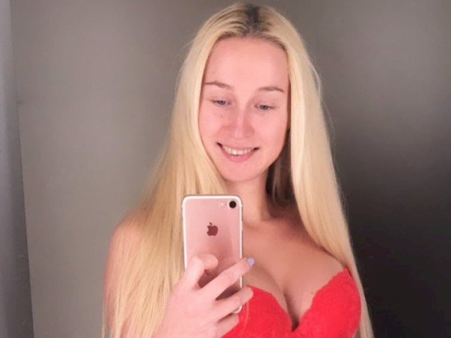 IamHotBlonde's profiel - Afbeelding n°18