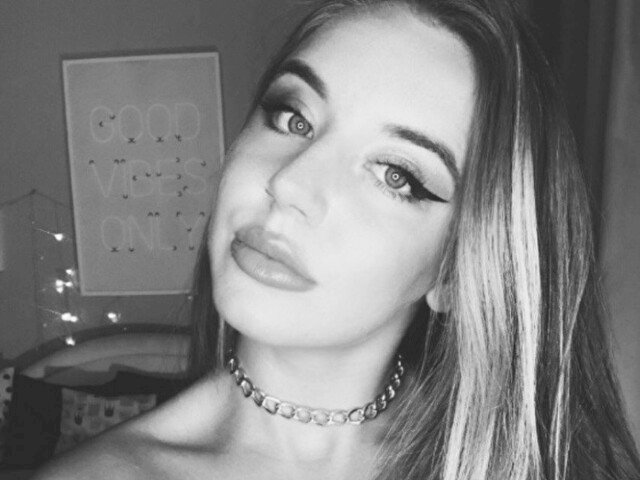 IleriyaKarmi's profiel - Afbeelding n°9