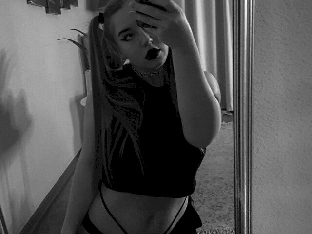 IleriyaKarmi's profiel - Afbeelding n°8