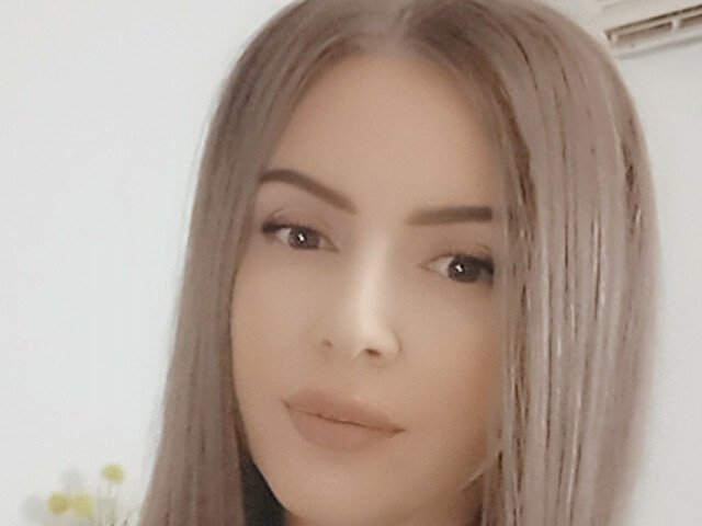 IrishaHeba's profile - Image n°2
