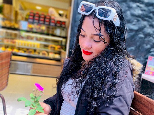 IvonLorens's profile - Image n°2
