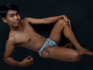 ImYOURHOTMAN's Sexcam