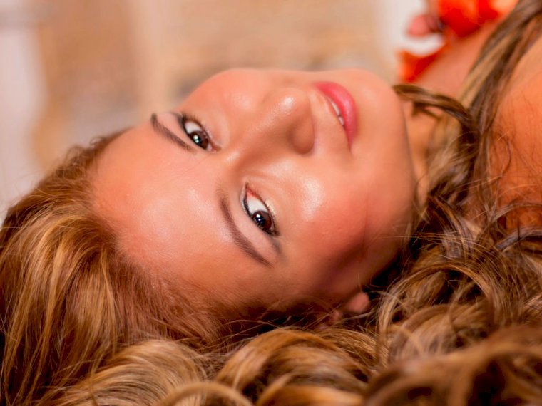 IsabelaHotAss's profile - Image n°1