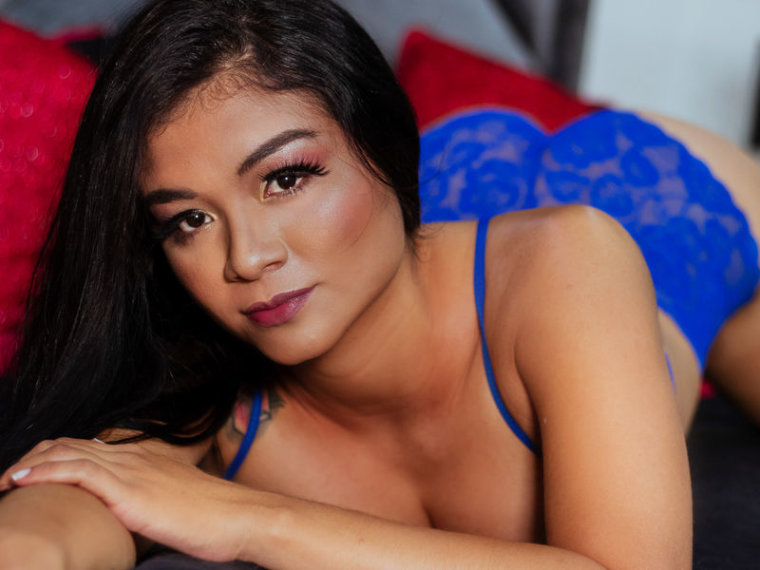IsabelaJames's profile - Image n°0