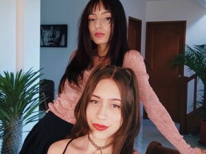 IsabelEmily's Sexcam